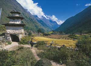 Around Manaslu